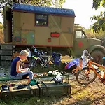 Cob Camp *