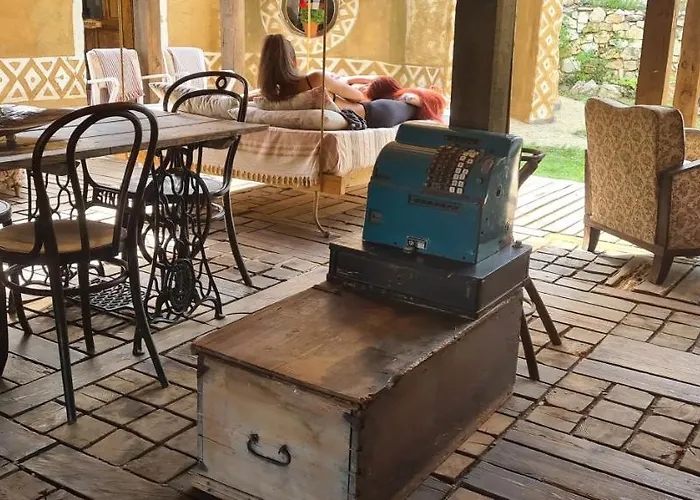 Panzió Cob Camp Dabravite