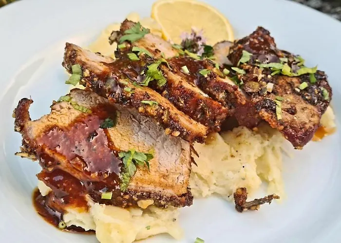 Nocleg ze śniadaniem Cob Camp Dŭbravite